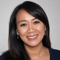 headshot photo of Sadie Phan