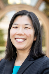 Emily Chan Headshot